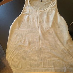Xl lululemon light blue tank top